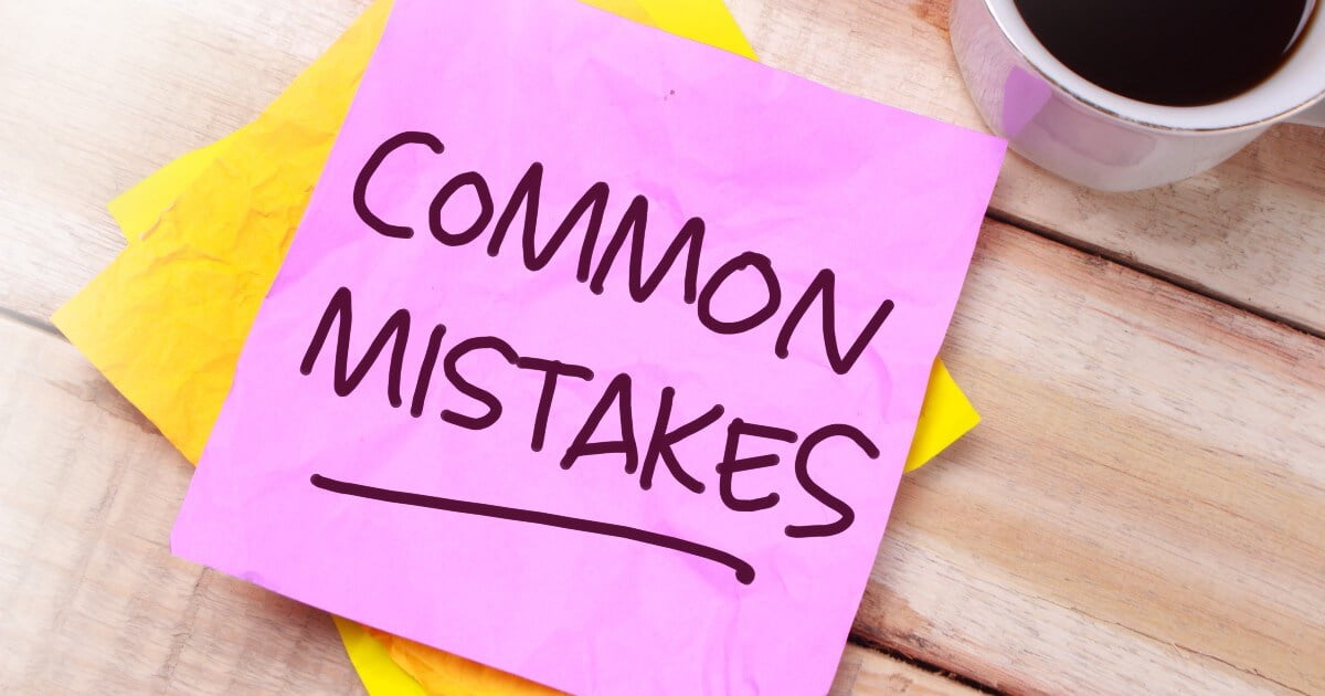 common mistakes written on a post-it note